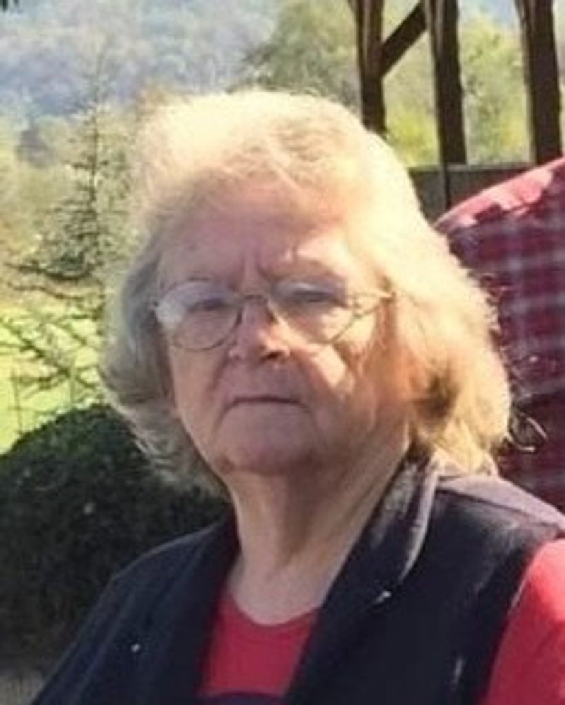 Dolis Dean White