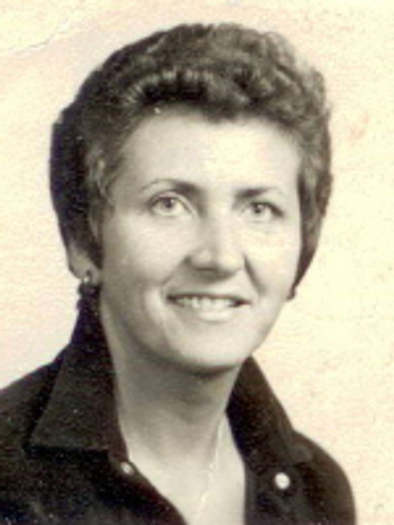 Marie Wachowski, Nee Kieca