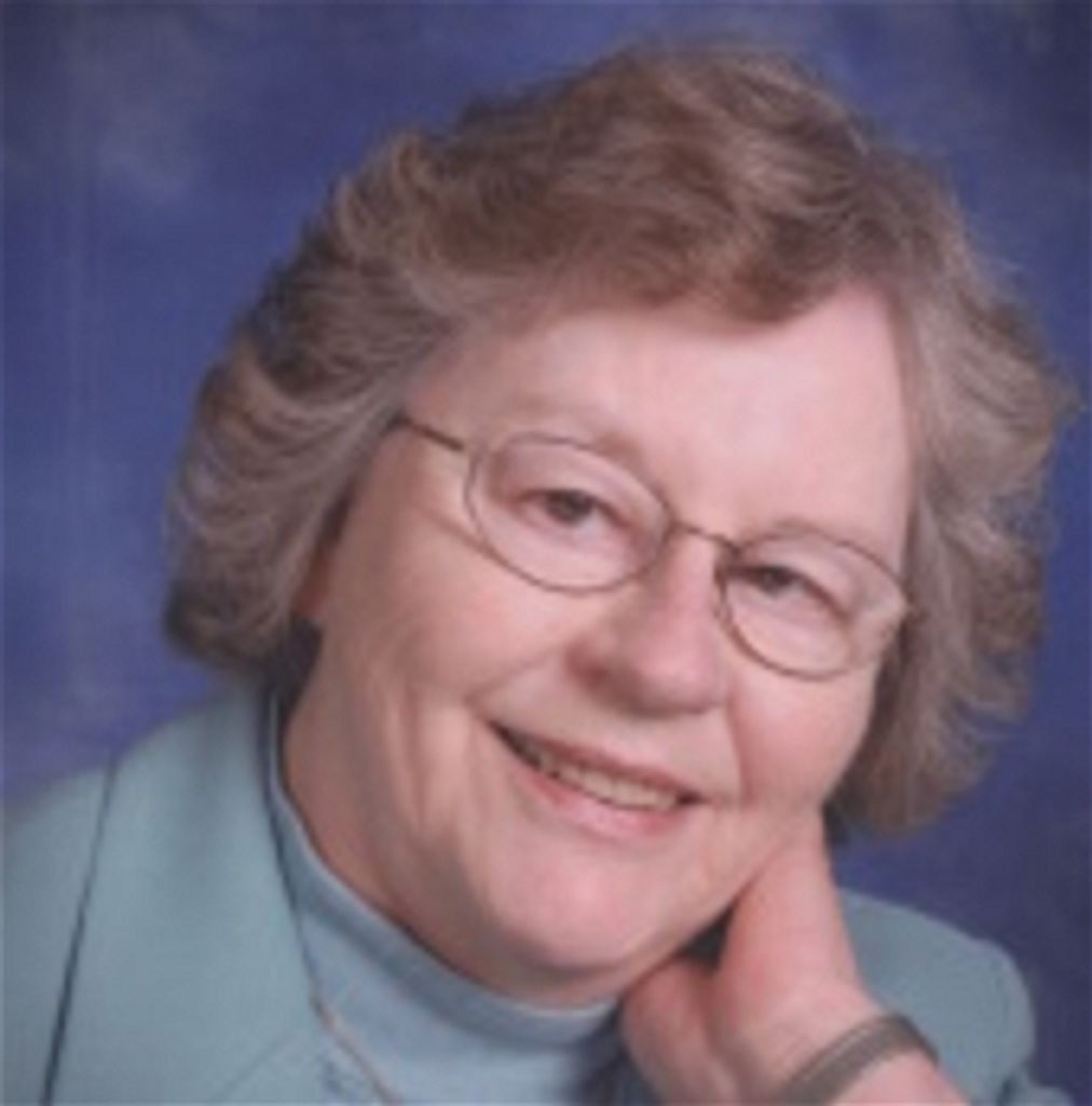 Caroline Marie Roach Profile Photo