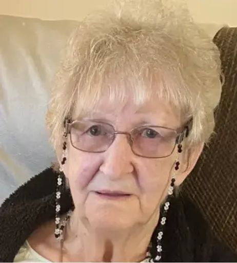 Sharlyn Lauderdale Profile Photo