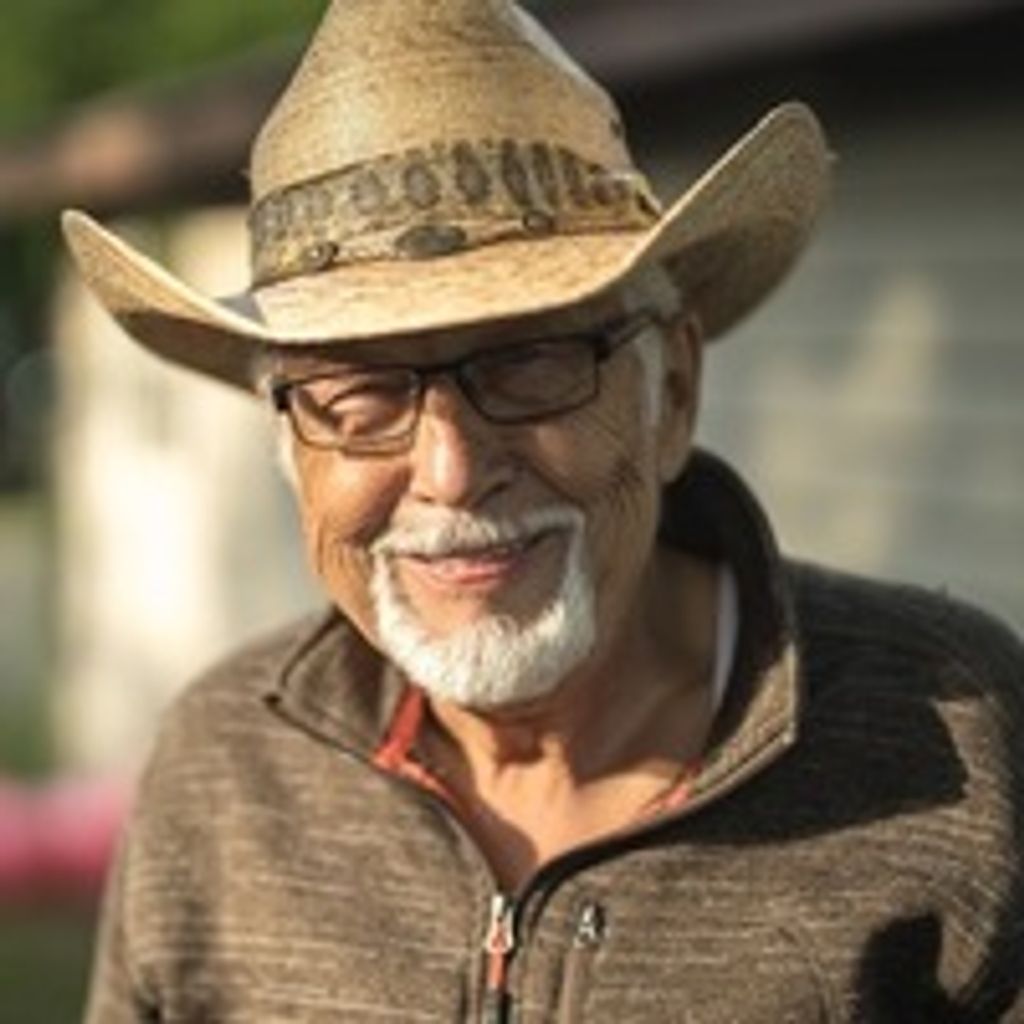 Clinton Ray Vedders Profile Photo