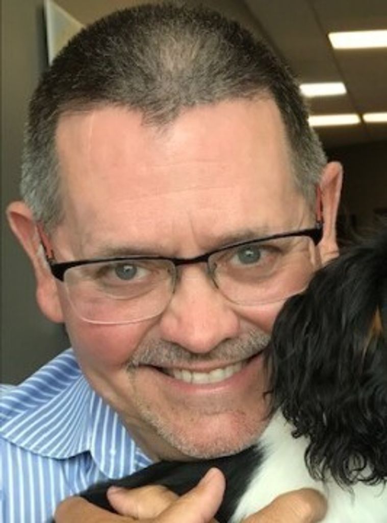 Robert Hall Profile Photo