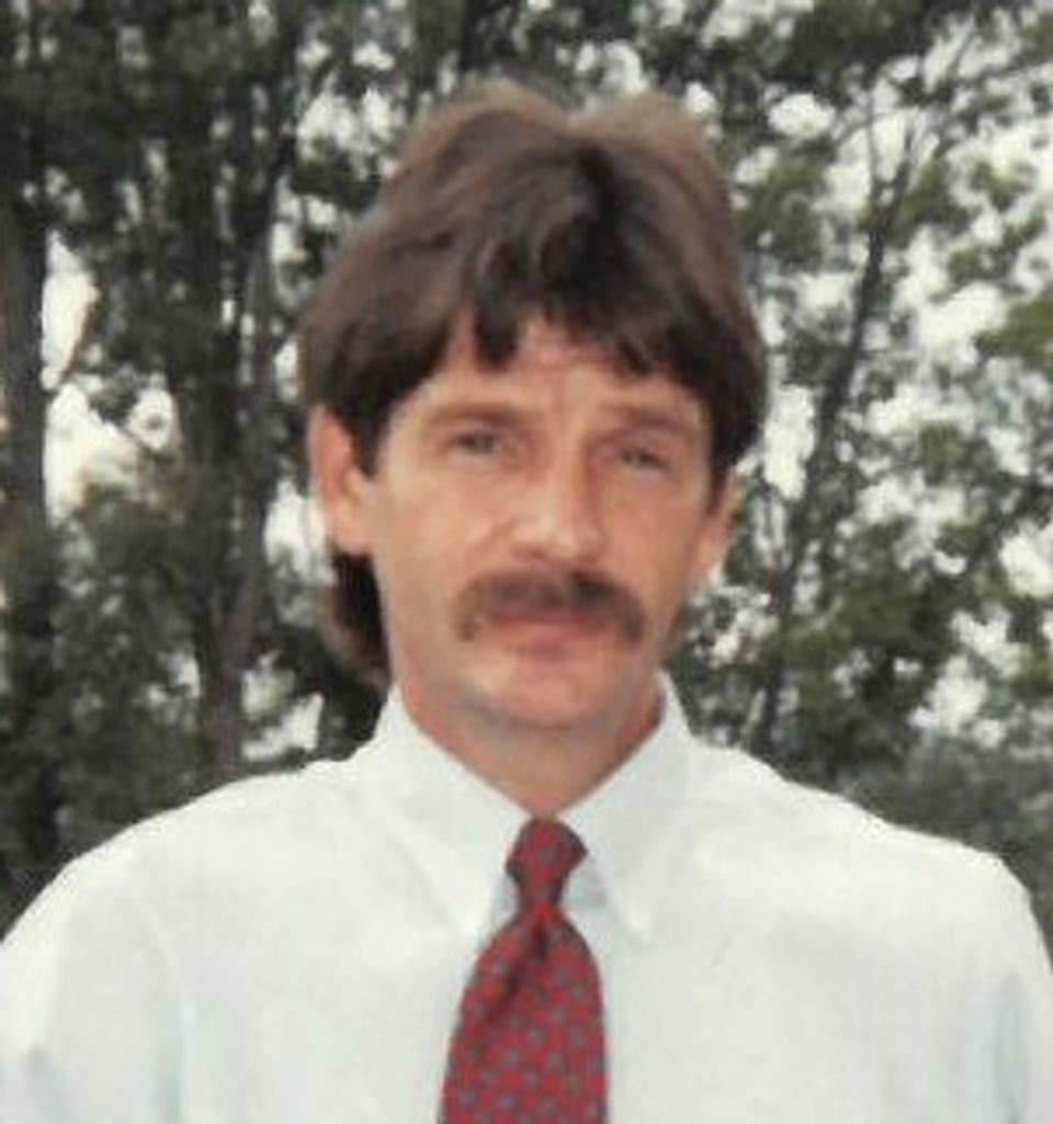 Charles Luther Lindsay Profile Photo