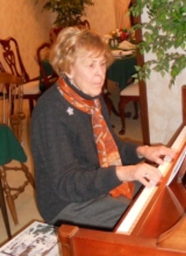 Elizabeth Vallo