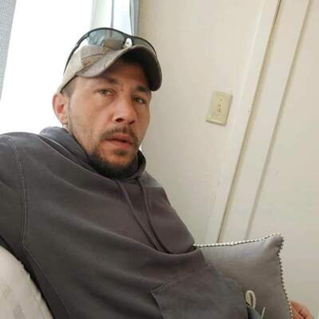 Jesse Adam Jones Profile Photo