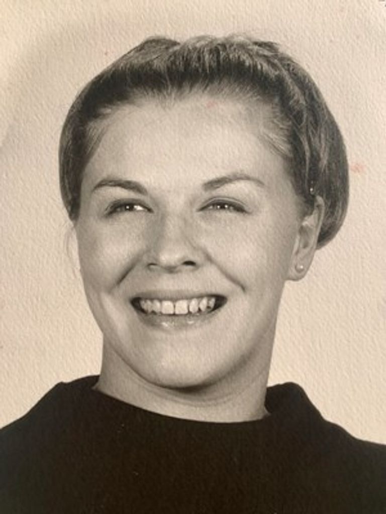 Teresa Carell Yarber