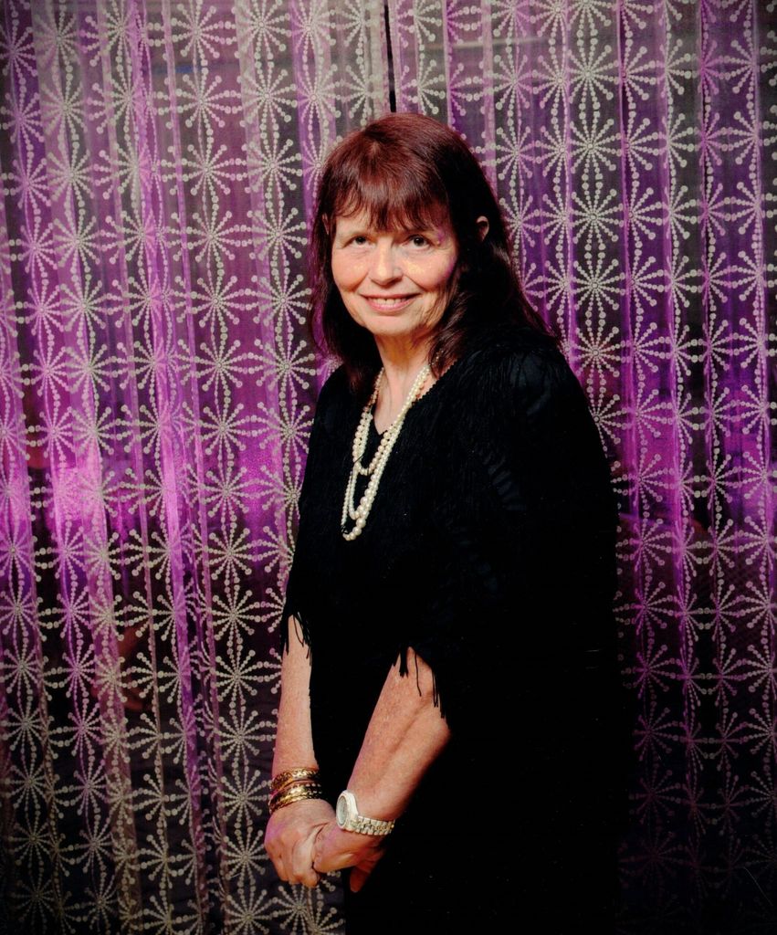 Holly Helene Holland