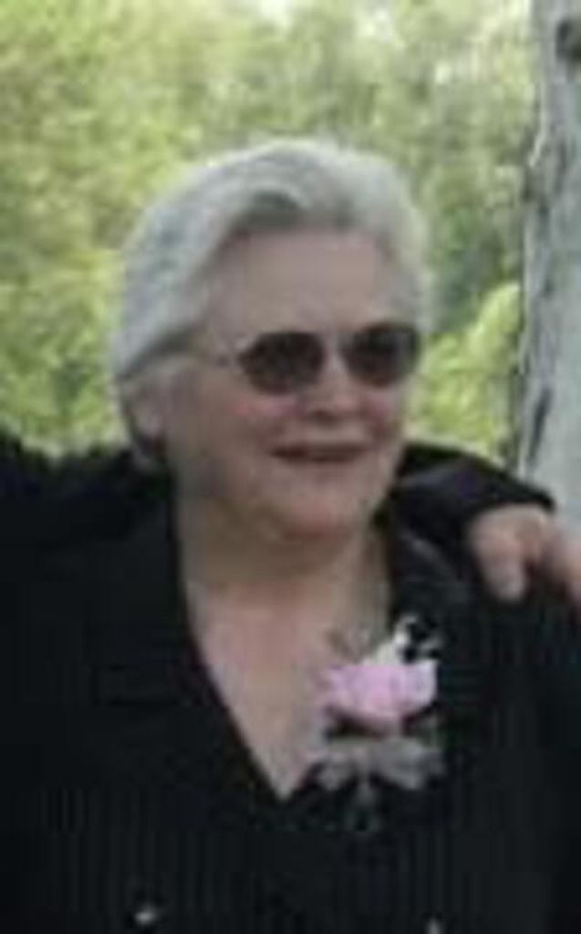 Vivian K. "Vee" Everett Profile Photo