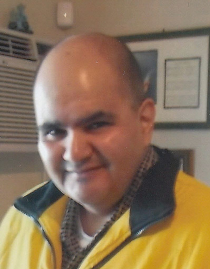 Carlos H Velez Jr. Profile Photo