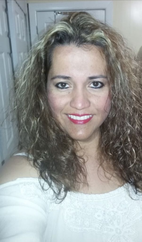 Luz Elena Varon