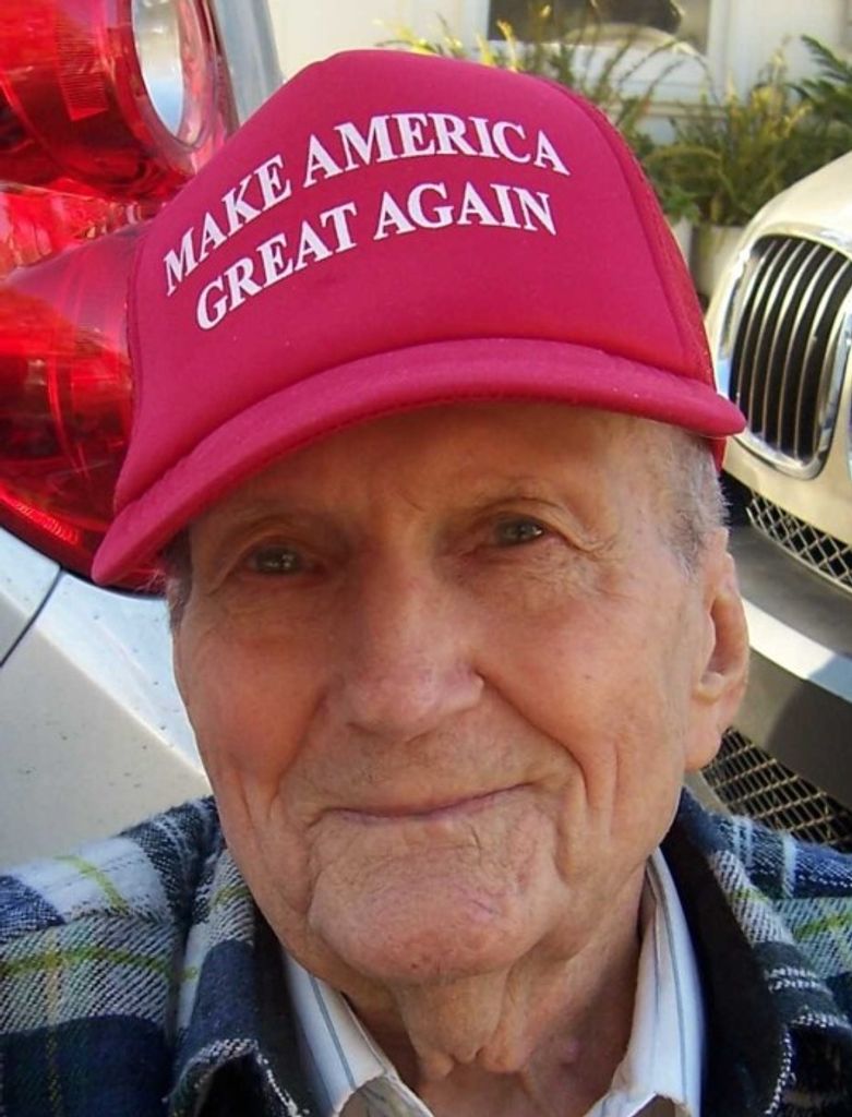Lewis Thompson Profile Photo