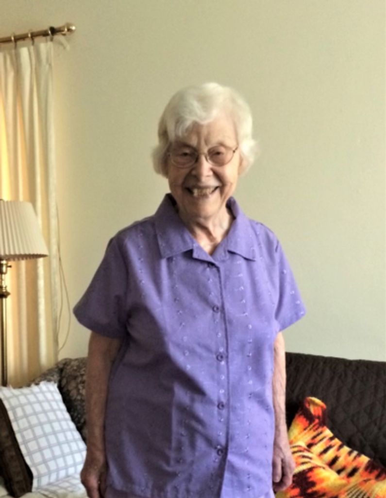 Jeanne Claire (Dellinger)  Kozma