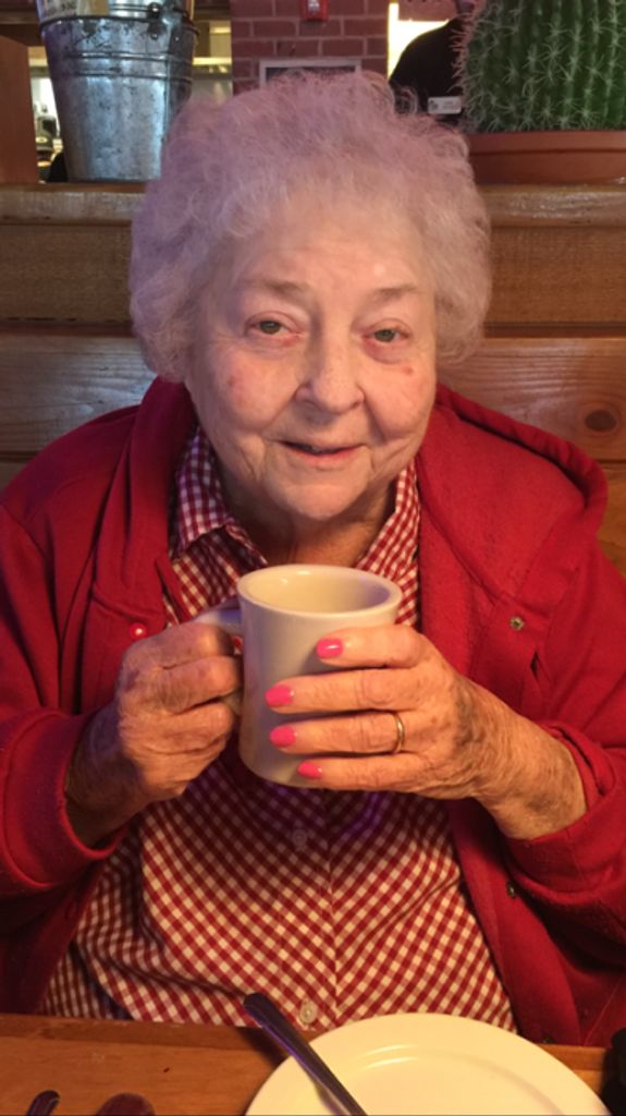 Patty L (Hunt)  Salyer Profile Photo