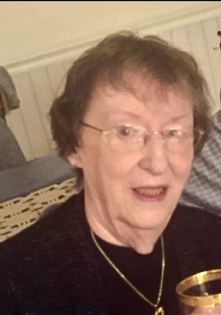 Edna Walton Mcgavock