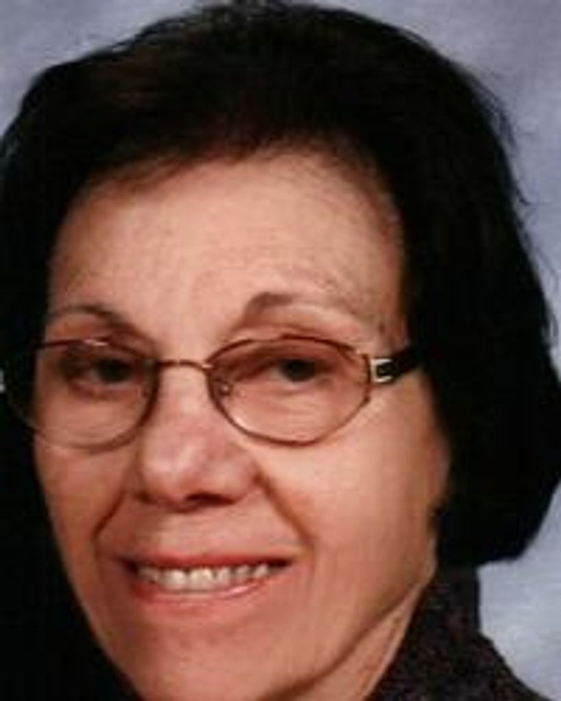 Esther Greco Profile Photo