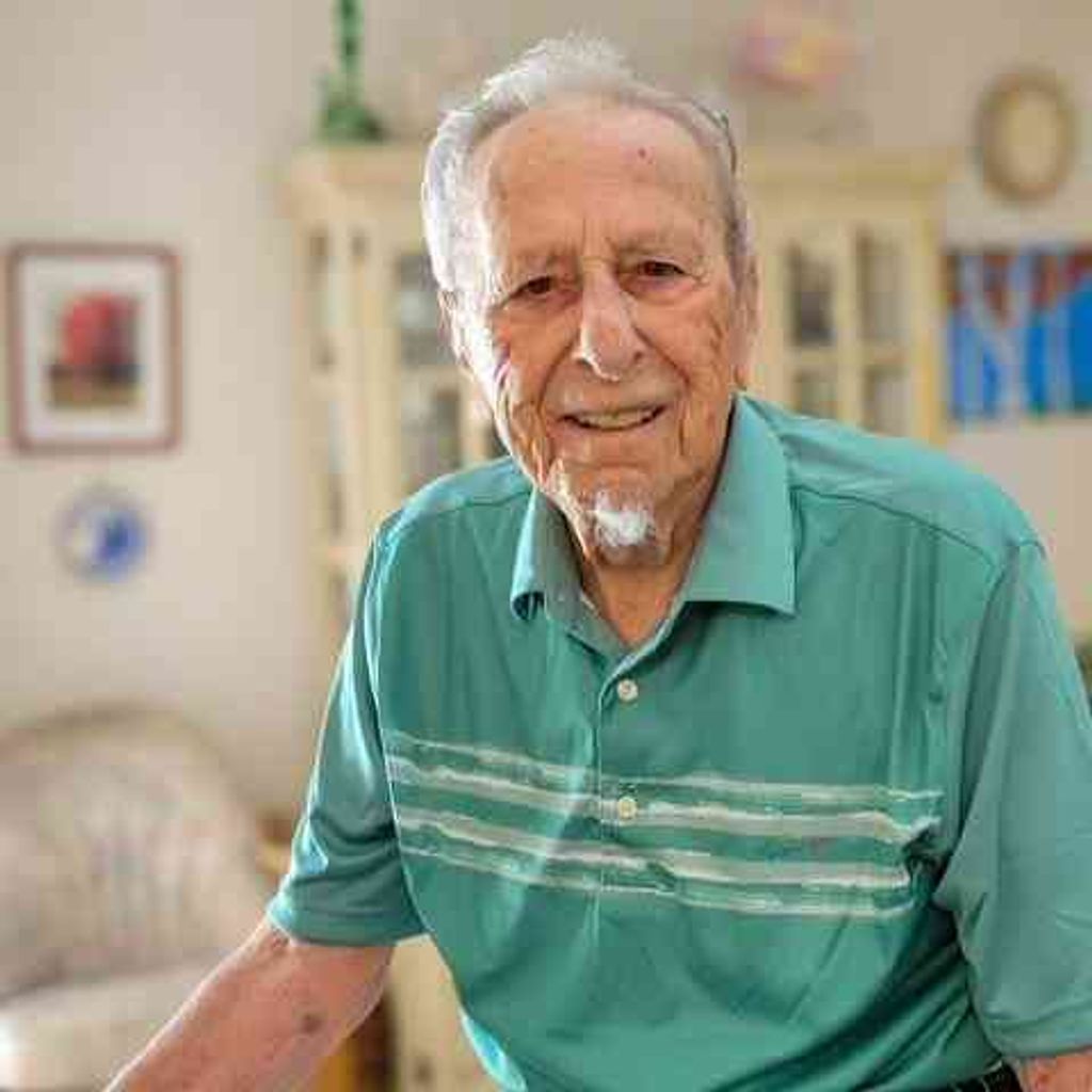 Salvatore Manna Profile Photo