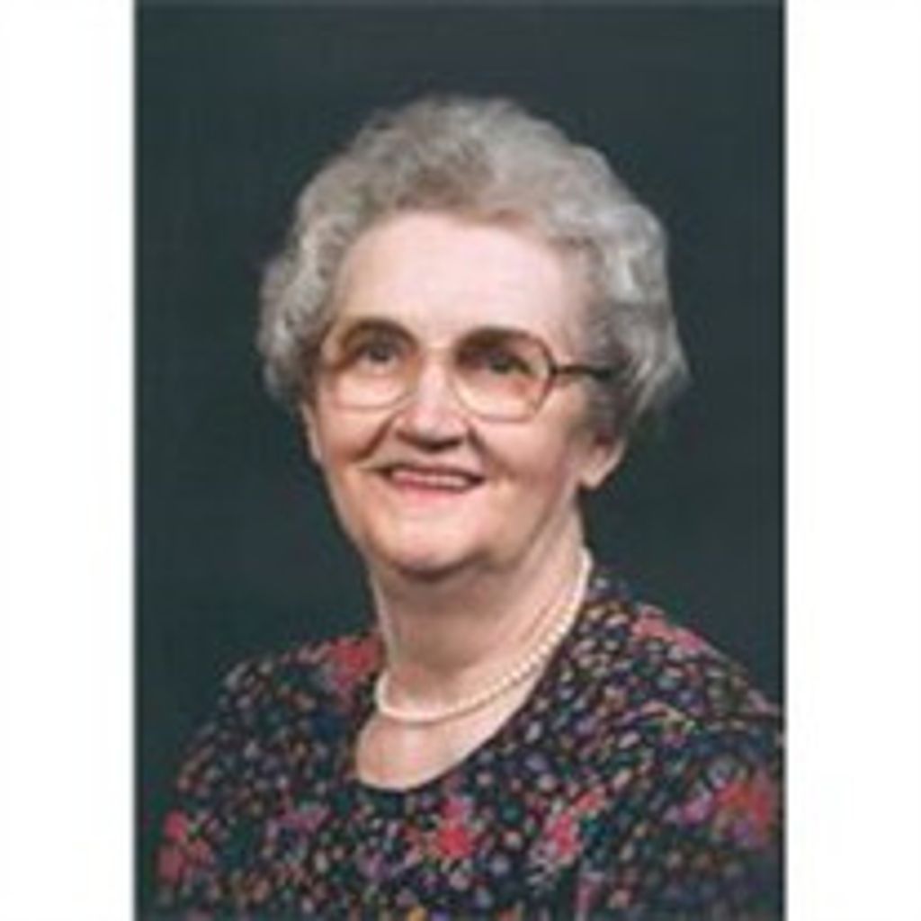 Nora Dunn