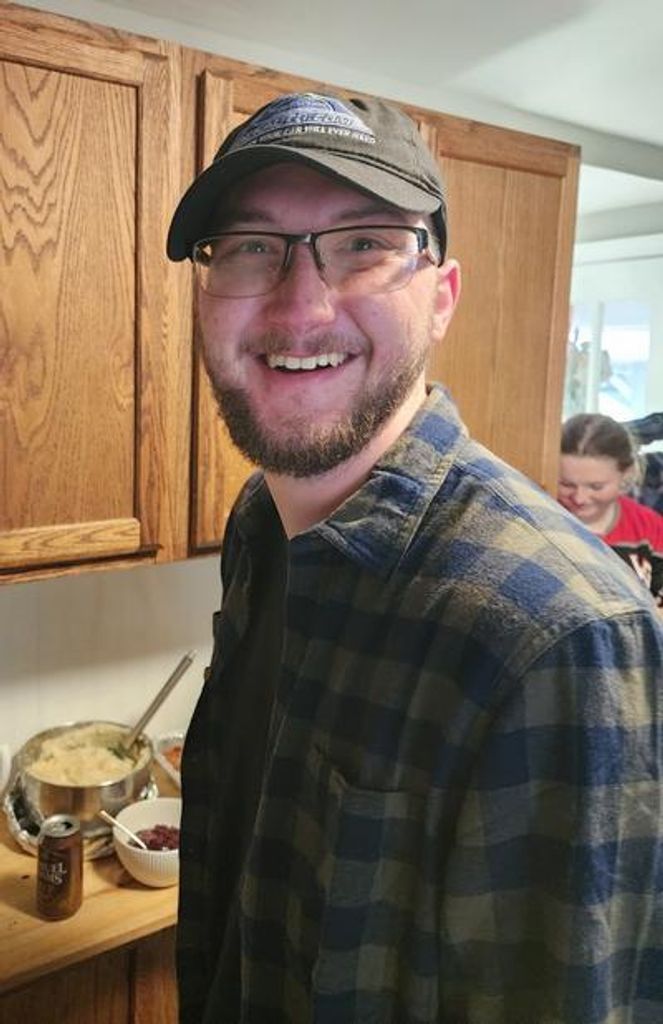 Evan Ryan Kinney Profile Photo