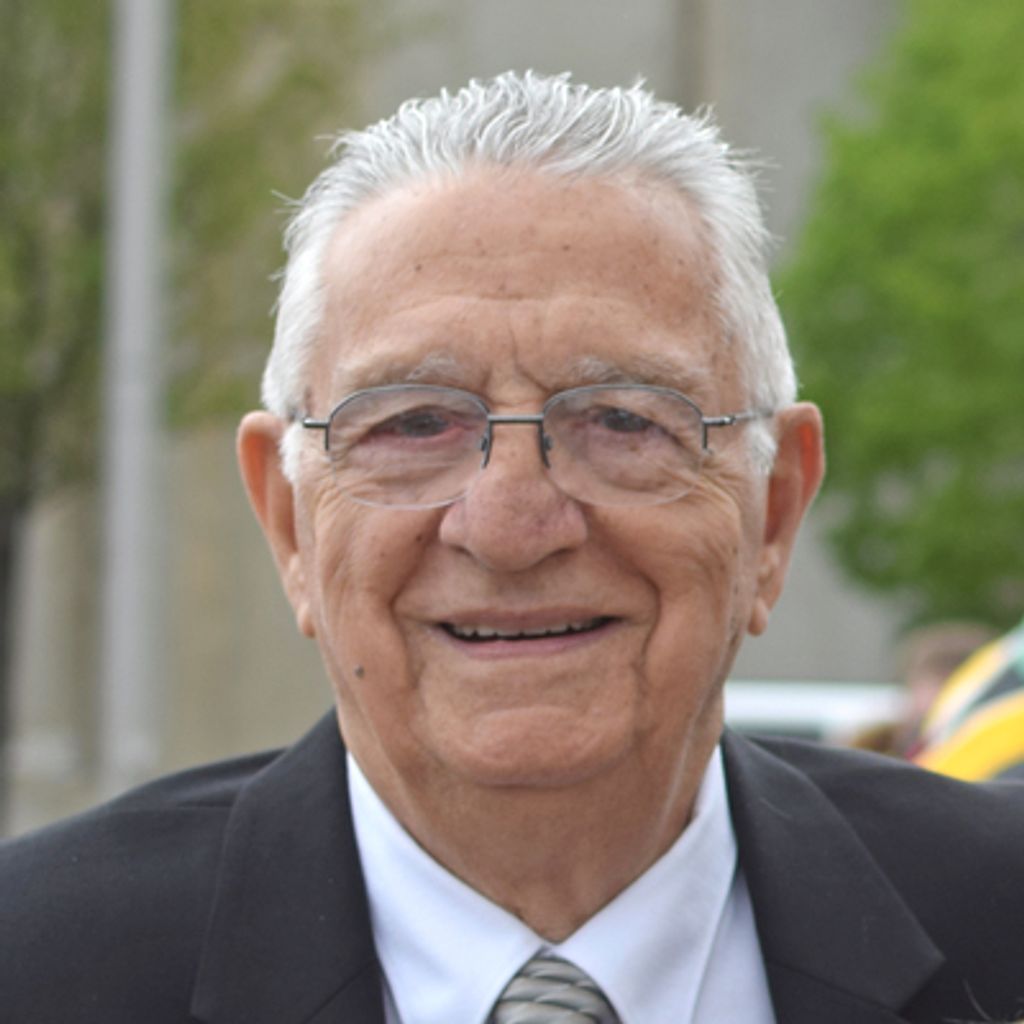 Fred C Dikmak Profile Photo