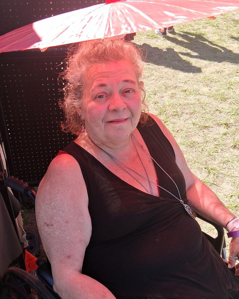 Lori Beth Simon
