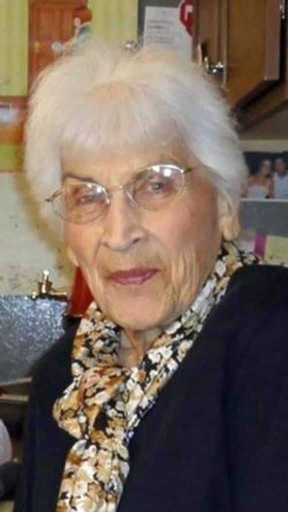 Mary Beatrice "Bea" (Carmichael) Schaffer