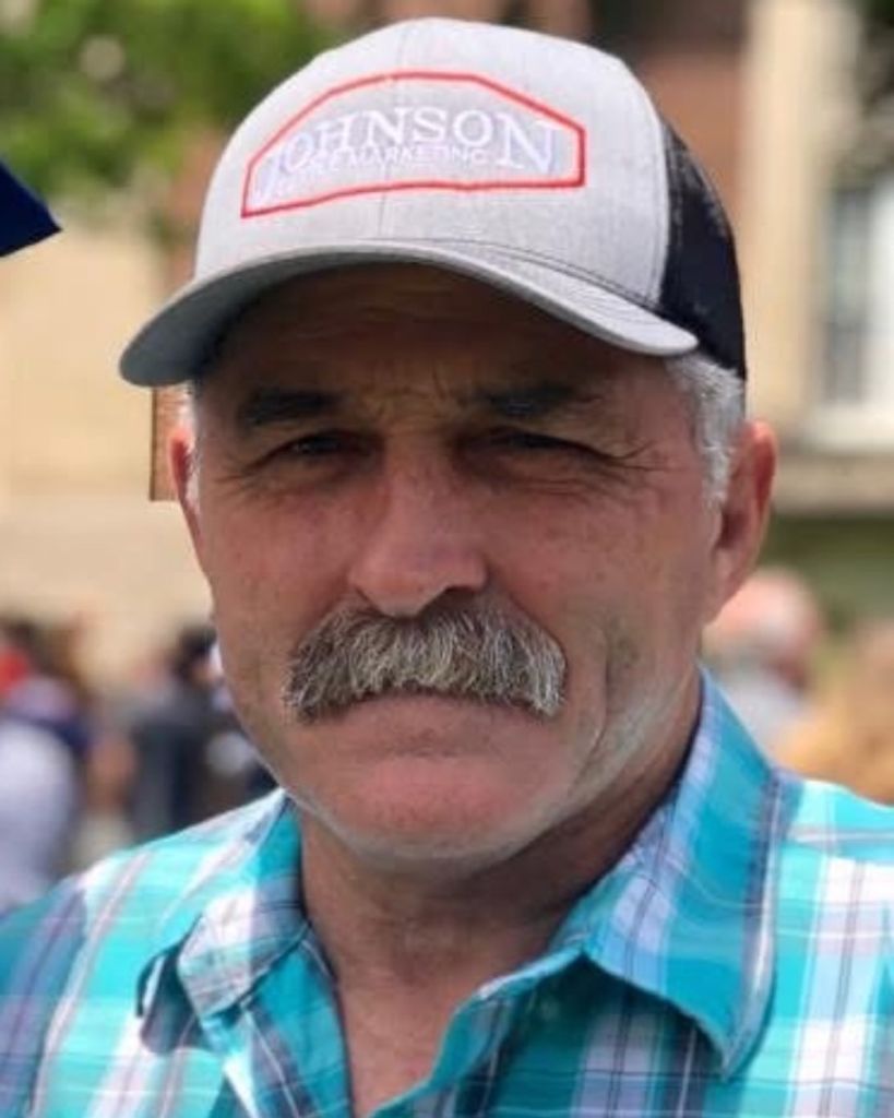 Michael "Mike" Dean Davenport