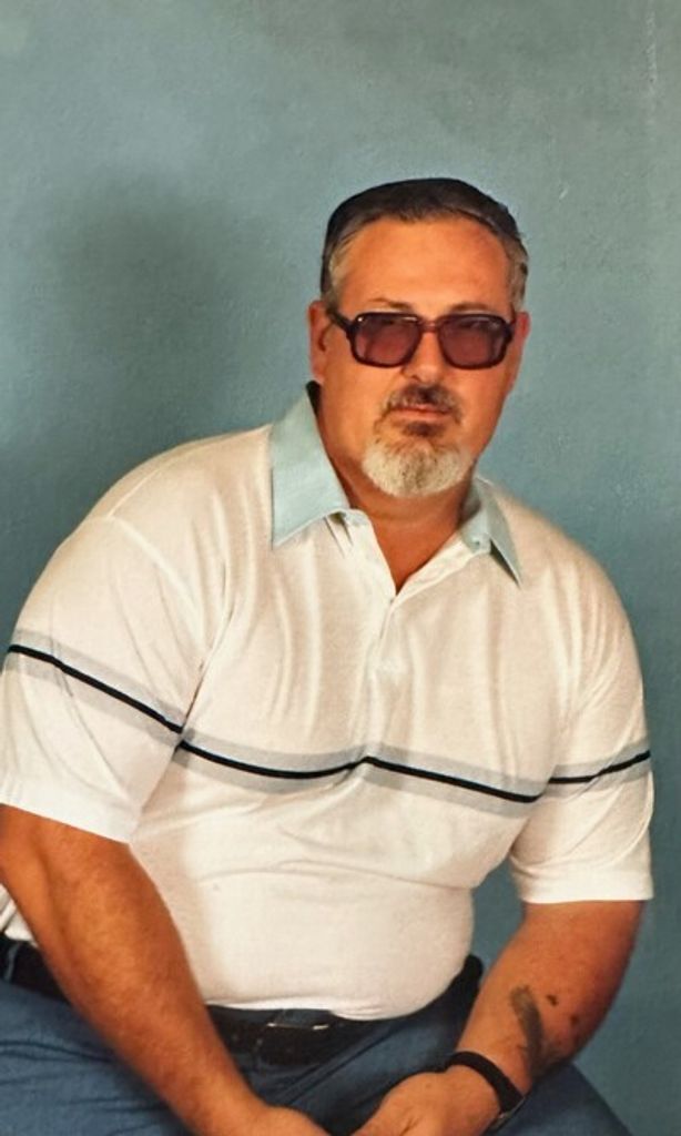 John Iverson Roberts Ii Profile Photo