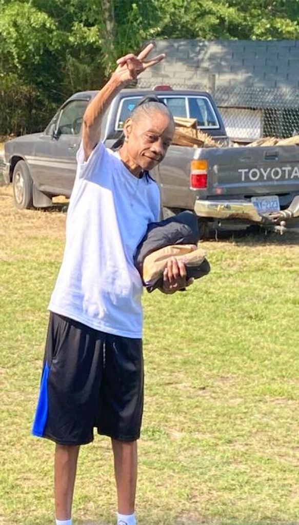 Gloria Dianne Dennis Profile Photo