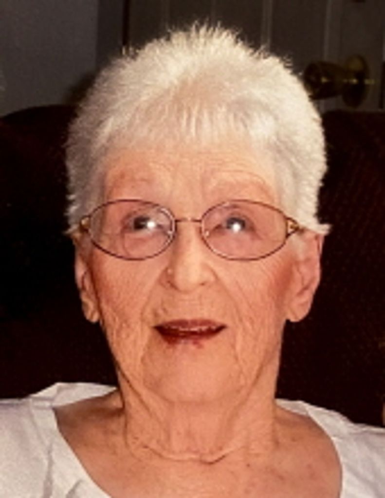 Louise Maxine Teter Profile Photo