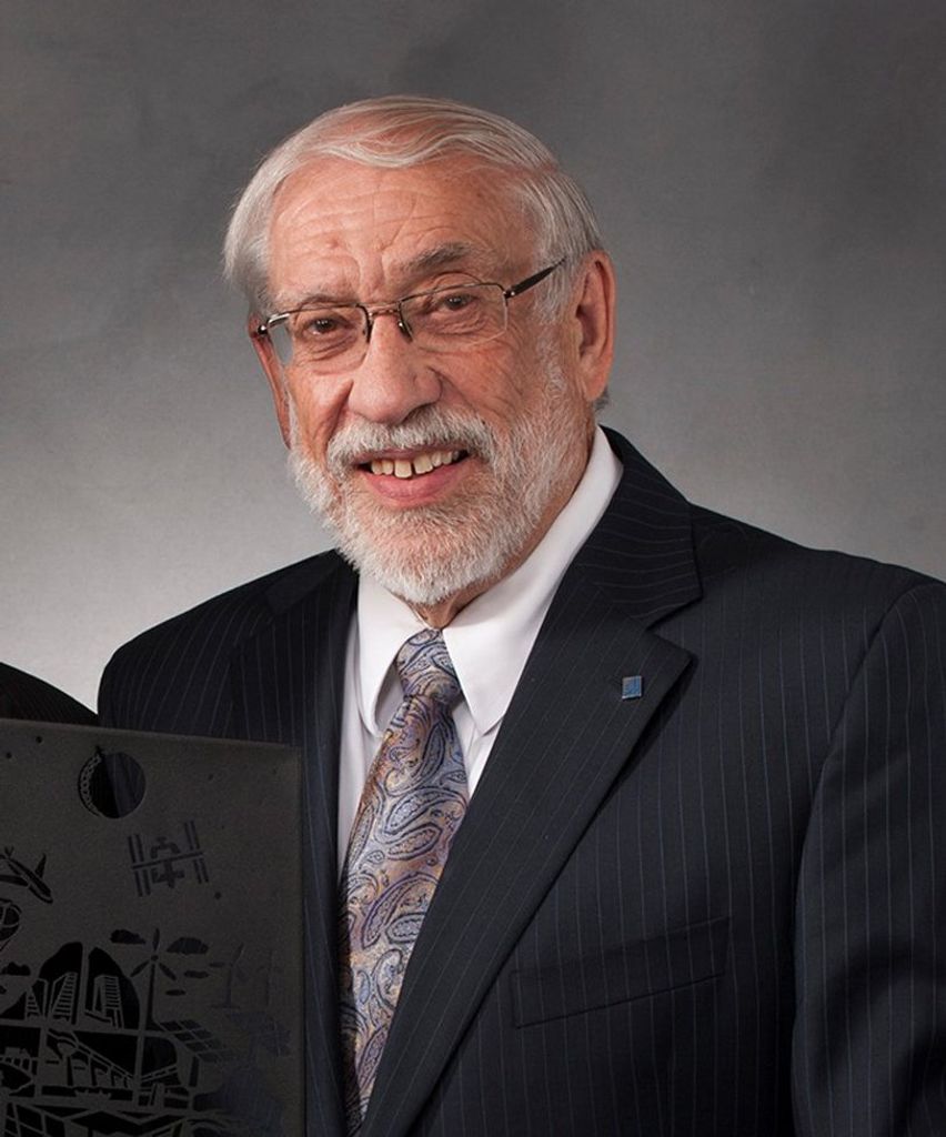 Dennis Robert Akins Profile Photo