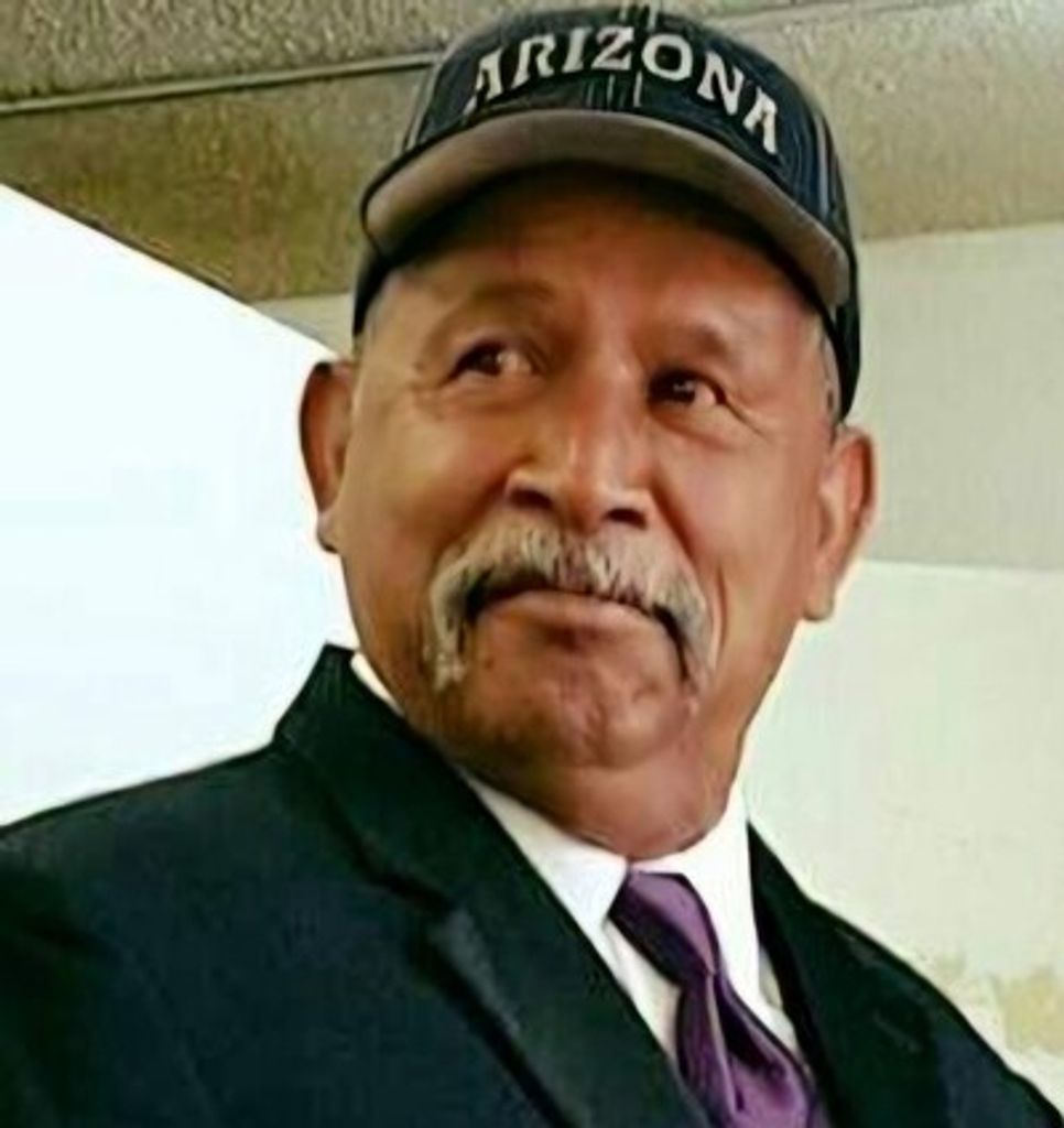 Roberto Burruel Moreno, Sr. Profile Photo