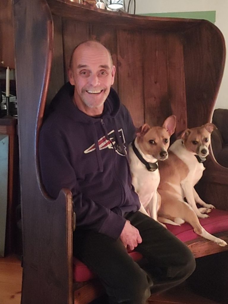 Robert "Bob" Lennon Profile Photo