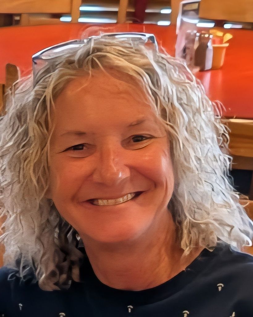 Bami Elizabeth Carmane Profile Photo
