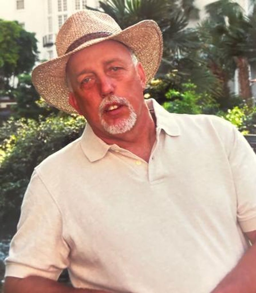 Kevin Christopher Dennen Profile Photo