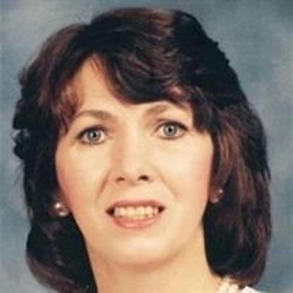 Laneeta  Earline Simmons