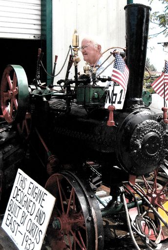 Tom D. East photo gallery thumbnail 100 of 183