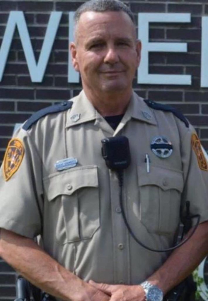 Robert Wayne Ainsworth Profile Photo