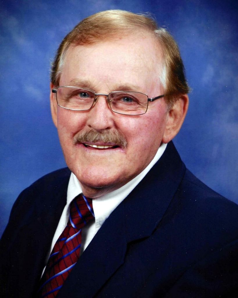 Oscar Wallace Brown Profile Photo