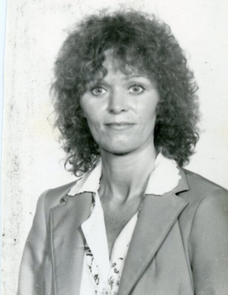 Marsha E. (Richey) Armstrong
