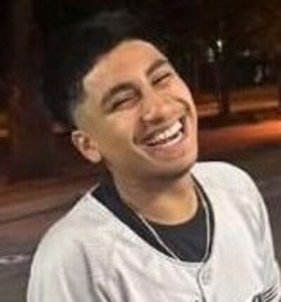 Alexis Perez Profile Photo