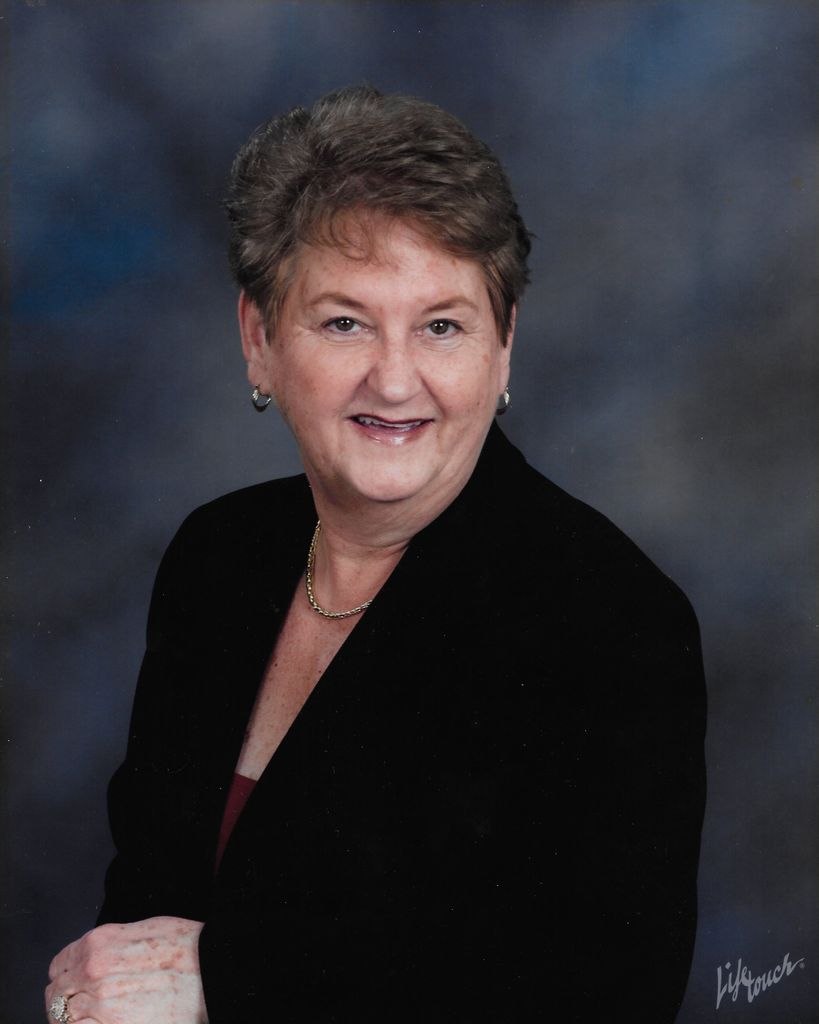 Carol Holland Profile Photo