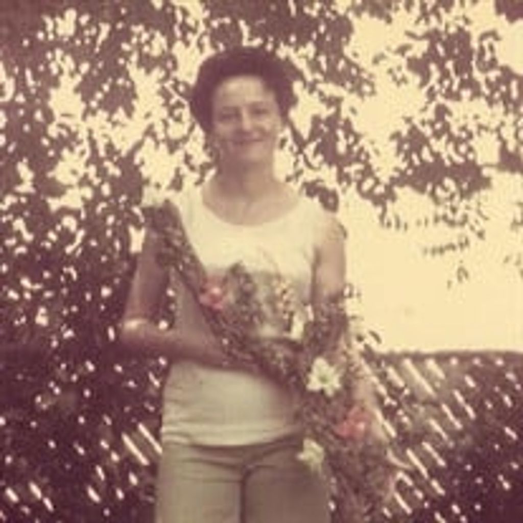 Janet Louise James