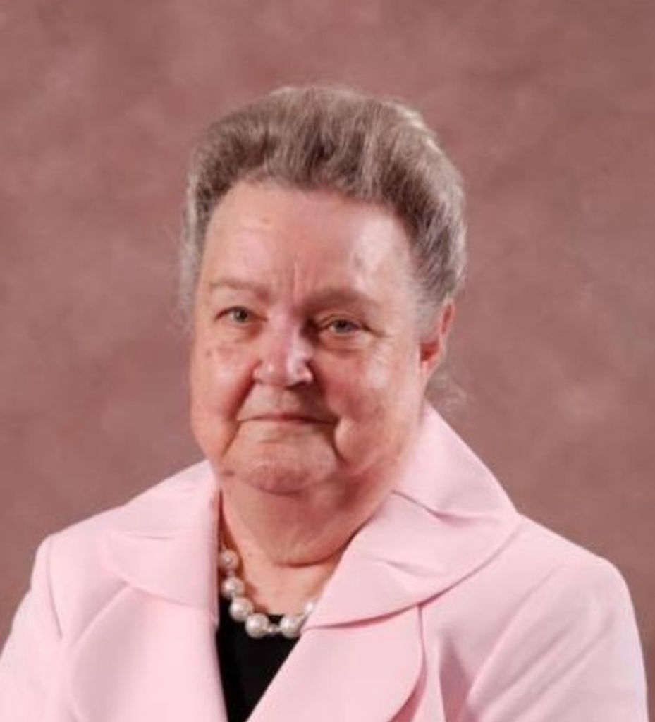 Pearl Jean (Holland)  Mathis Profile Photo