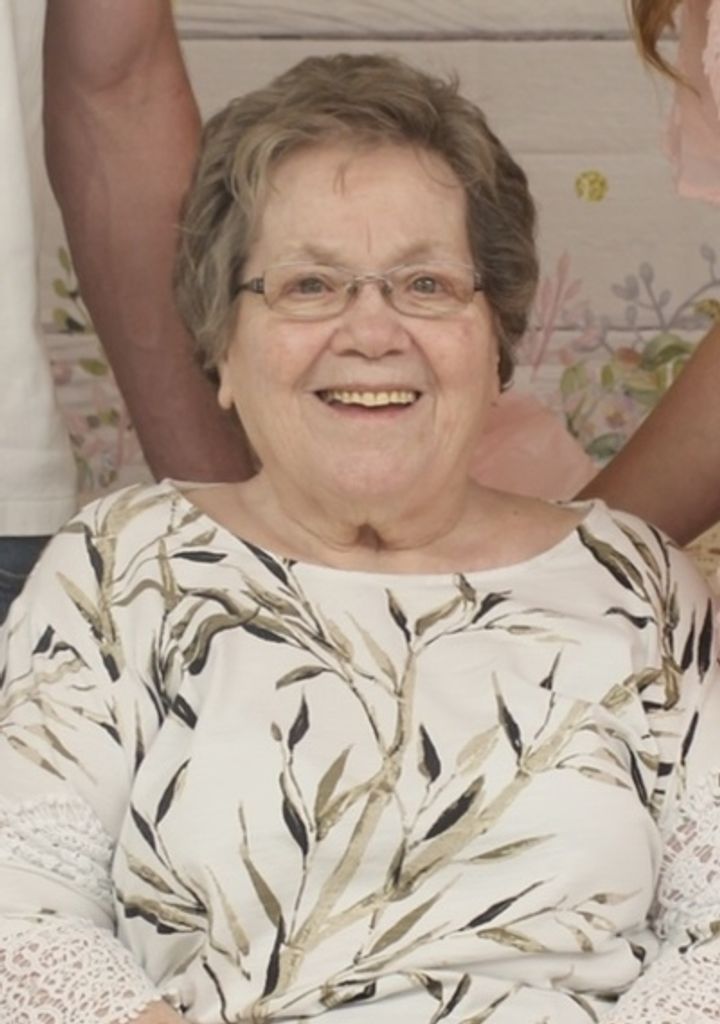 Barbara Floss Profile Photo