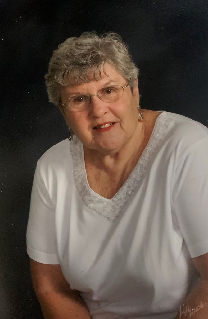 Sandra Dee Hovermale