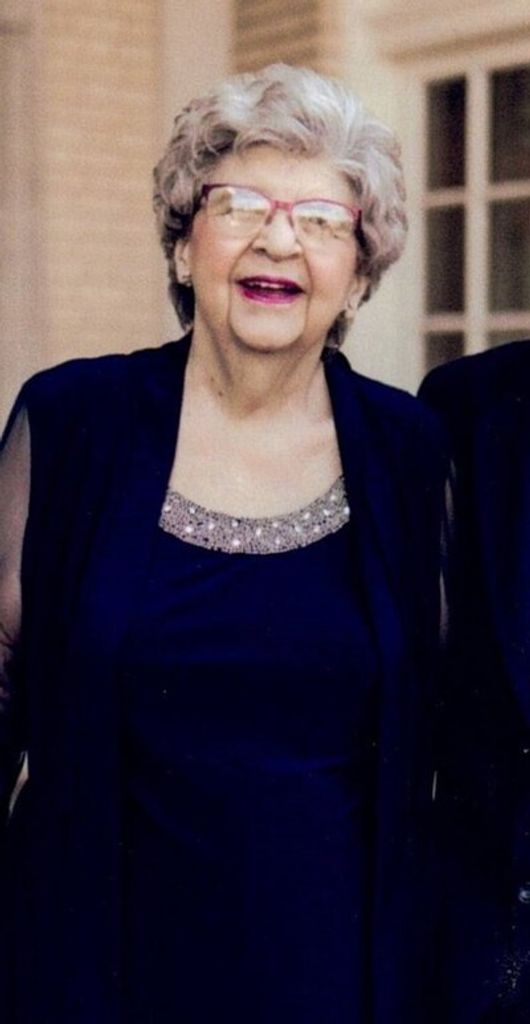 Dolores Wienand Profile Photo