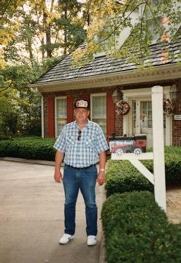 Paul R. Conyers photo gallery thumbnail 36 of 77
