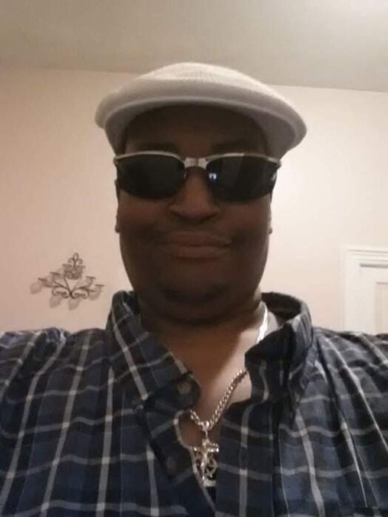 Carlton Curtis