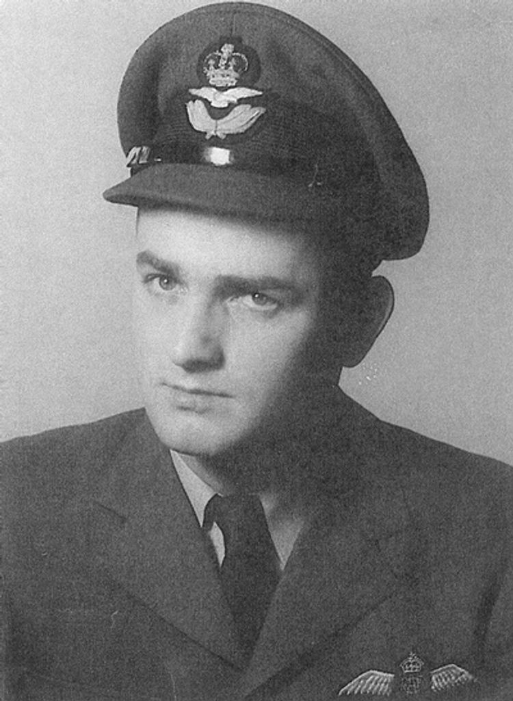 Glendon "Glen" E. Kelley