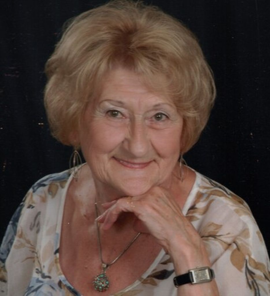Gizella Herczeg Profile Photo
